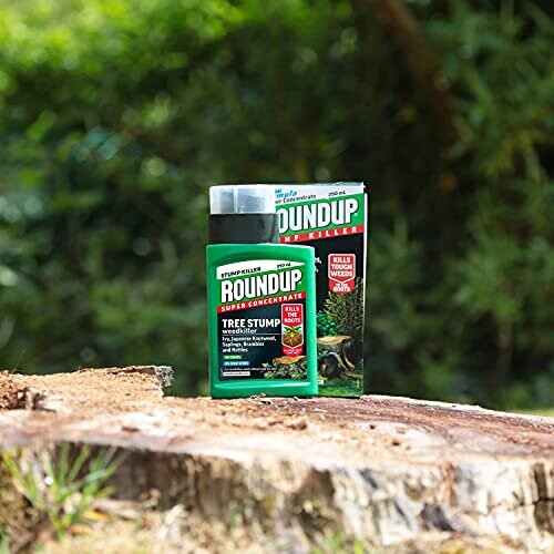 Miracle-Gro Scotts Miracle-Gro Roundup Tree Stump and Root Killer 250 ml Liquid Concentrate Weedkiller 2