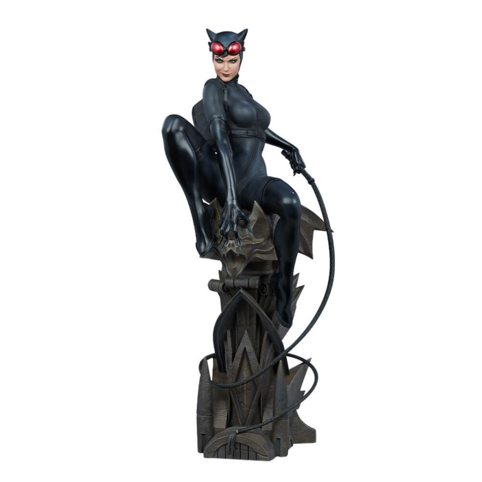 Batman Catwoman Premium Format 1:4 Scale Statue