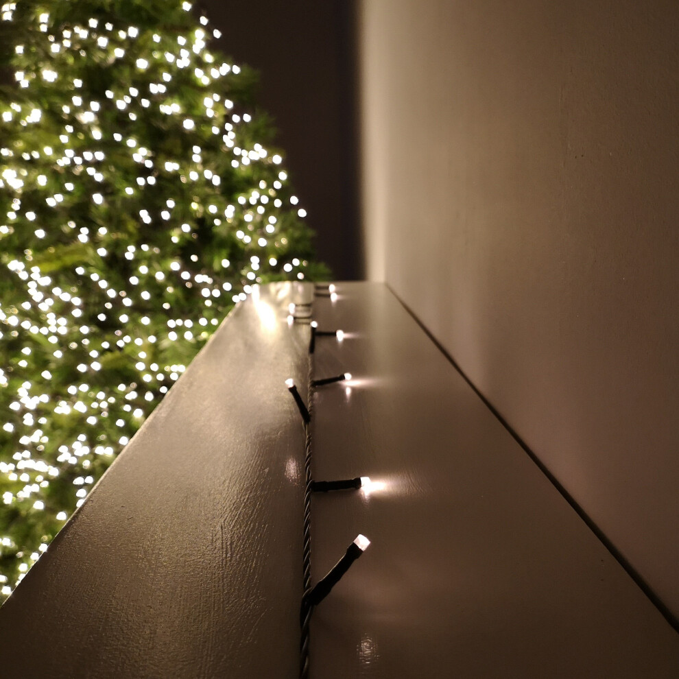 200 LED 20m Premier Battery 8 Function Outdoor Smart Timer Lights Warm White