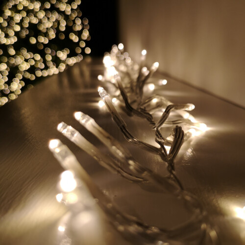 Premier Premier 12.4m Multi Action 960 Warm White LED Cluster Christmas Lights with Timer