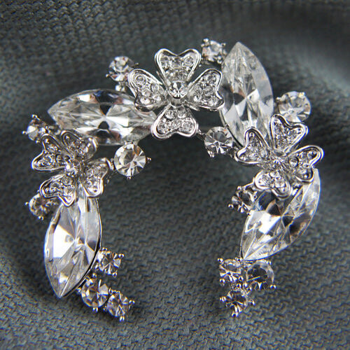 18k white Gold plated Diamond simulant wth crystals solid brooch pin 2