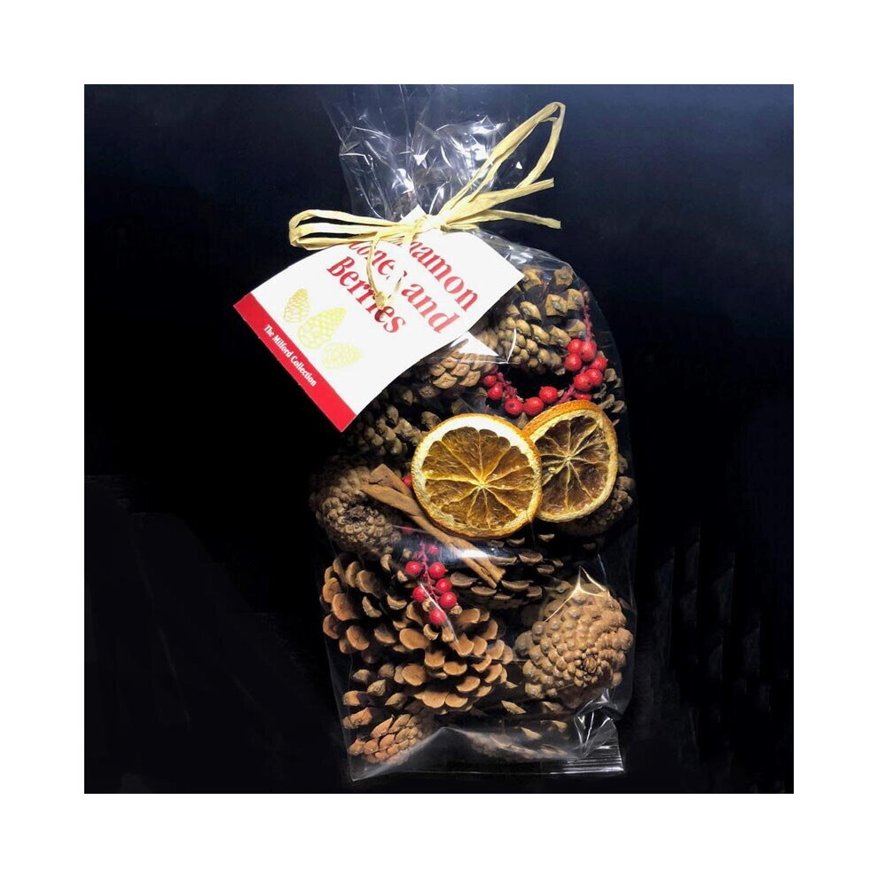 Fragranced Pine Cones Cinnamon Scented & Berry Pot Pourri By Milford