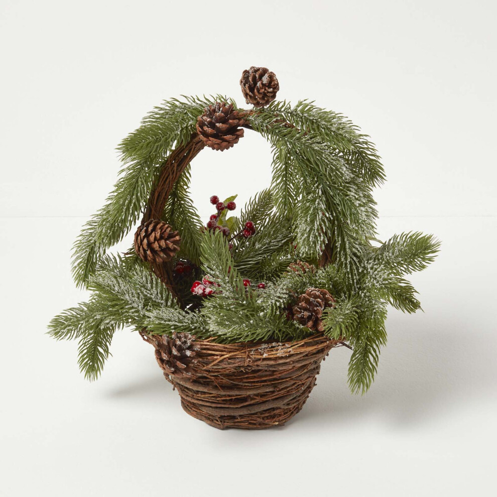 Homescapes Festive Wicker Basket Christmas Decoration With Fir, Berries And Pinecones Green