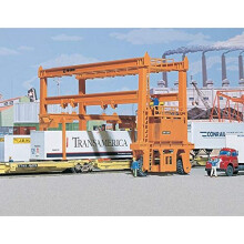 Modello in scala HO della gru intermodale Walthers Cornerstone Mi-Jack Translift