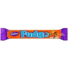 Cadbury Fudge Chocolate Bar 60 x 22g