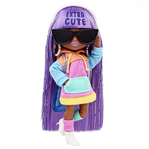 Barbie Extra Minis Bambola & Accessori con Capelli Viola e Argento, Include Vestito e Stivali 2