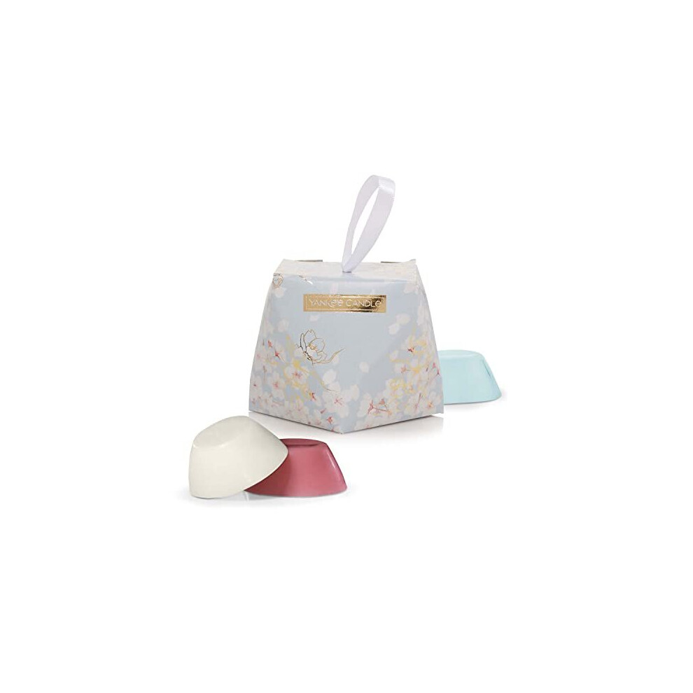 Yankee Candle Gift Set | 3 Scented Wax Melts in a Floral Gift Box | Sakura Blossom Festival Collection | Great for Gifting