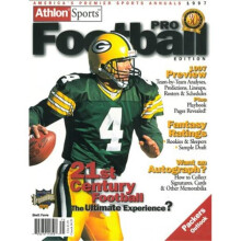 Athlon CTBL-012508 Brett Favre Unsigned Bay Packers Sports 1997 NFL Pro Football Preview Magazine - Green