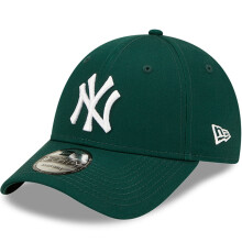 New Era New York Yankees 9FORTY League Essentials Adjustable Baseball Cap -Green