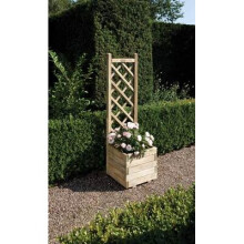 Square Planter & Lattice