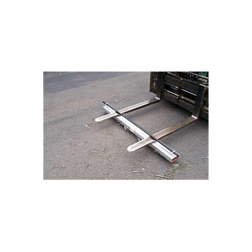60 In. Roadmag Magnetic Sweeper 745704141344