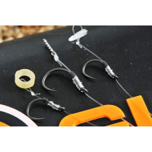 Guru QM1 15" Ready Rigs With Bait Bands - Size 18