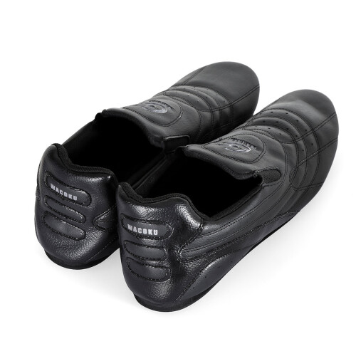 (45) WACOKU ULTRA BLACK MARTIAL ARTS TRAINING SHOES 1