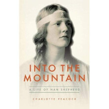 Into the Mountain - Peacock, Charlotte - Paperback / sof -13/05/2021
