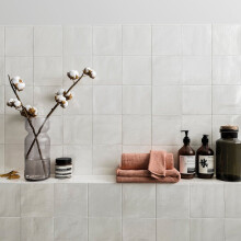 Amiata Flare White Gloss Ceramic Wall Tiles 130 x 130mm