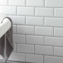 Amiata Metro White Ceramic Wall Tiles 100 x 200mm