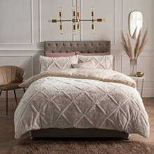 Sleepdown Ruched Diamond Faux Fur Fleece Thermal Warm Cosy Super Soft Duvet Cover Quilt Bedding Set with Pillow Cases - King (220cm x 230cm) - Natural