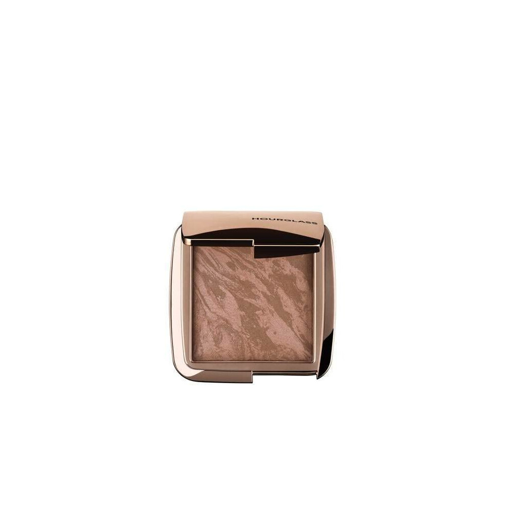 Hourglass Ambient Lighting Bronzer Luminous Bronze Light