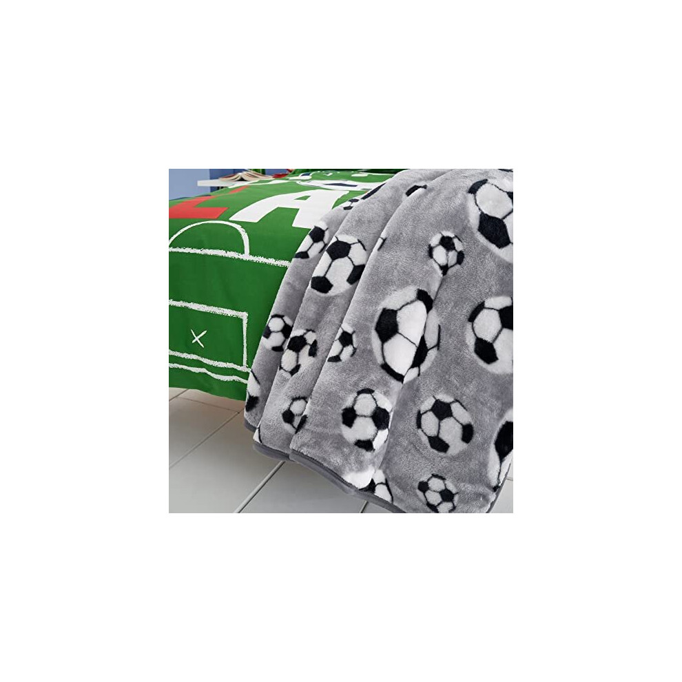 Catherine Lansfield Kids Living Football 170x130cm Blanket Throw Grey