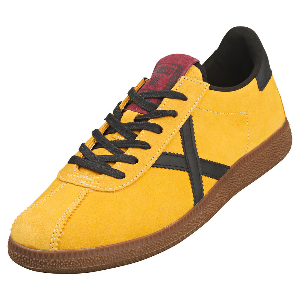 (9.5) Munich Barru Mens Casual Trainers in Yellow Black