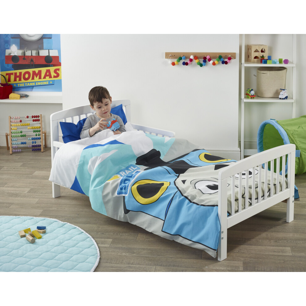 Kinder valley cot bed on sale