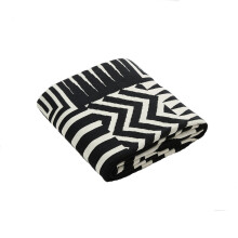 YT-KOKE Cotton White & Black Knitted Throw Blankets , Lightweight and Soft Herringbone Geometric Blanket , Casual Blanket Suitable for Women and Men