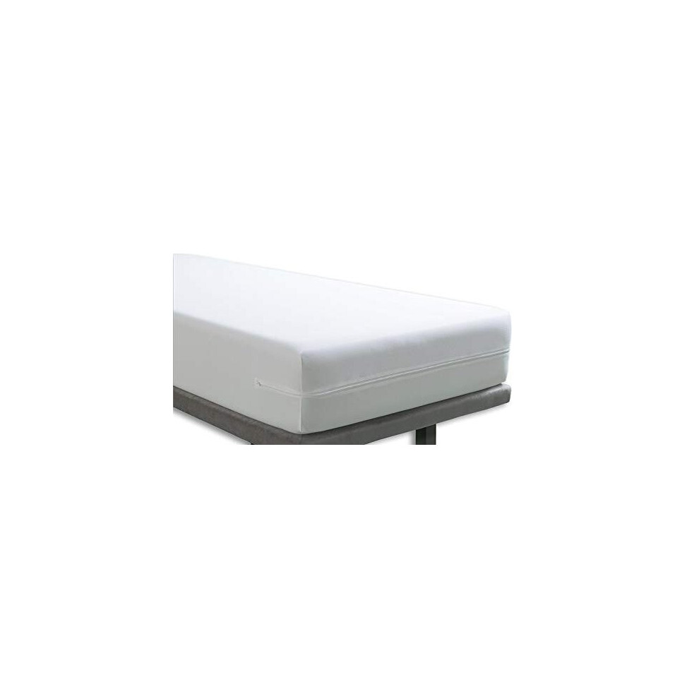Fullcover Zipped Waterproof Mattress Cover Single,90cms x 190cms x 23cms
