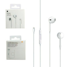 Apple EarPods with Lightning Connector - White, Built-in Remote & Mic, iOS 10+ Compatible