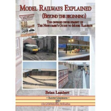 MODEL RAILWAYS EXPLAINED (Beyond the beginning): The o - - Paperback / sof -22/10/2021