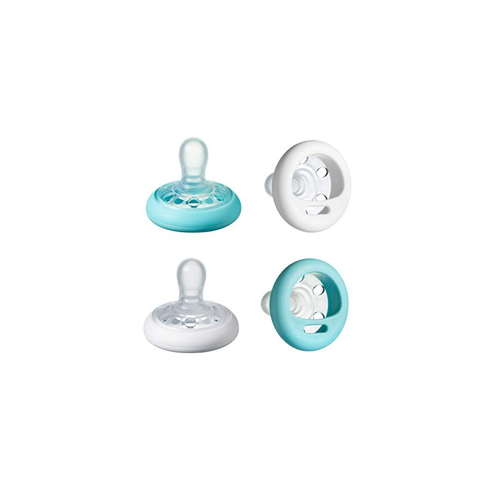 Tommee Tippee Breast-Like Pacifier, Skin-Like Texture, Symmetrical Design, BPA-Free Binkies, 0-6m, 4-Count