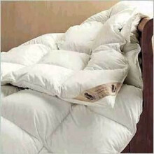Extra Filling WINTER EXTRA WARM Luxury 15% Down Super King Bed Size 15 Tog Goose Feather and Down Duvet By Viceroybedding