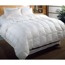 Extra Filling WINTER EXTRA WARM Luxury Duck Feather and Down Quilt/Duvet - Double Size 15 Tog by Viceroybedding