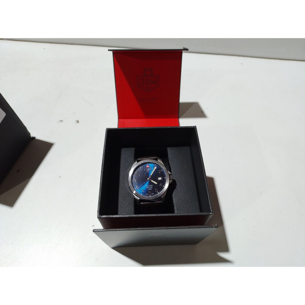 new-opened-box-jacques-du-manoir-dress-watch-jdm-wg001-03