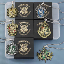 (Harry Potter necklace set) Harry Potter brooch & necklace combo set