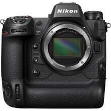 Nikon Z 9 spegellös digitalkamera (endast kamerahus)