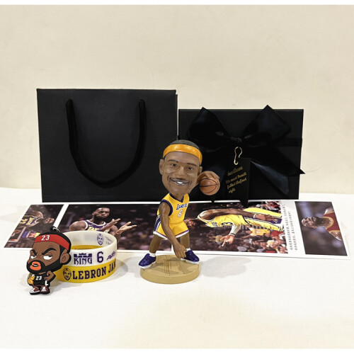 (12cm) Lakers No.6 James Figure Figurine 1