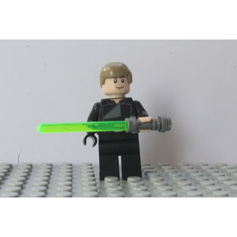 (LUKE SKYWALKER) Star Wars Hero Fit Lego Mini Figures Construction