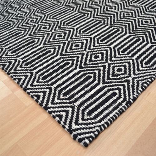 (Small  100x150cm) Sloan Rugs in Black 1