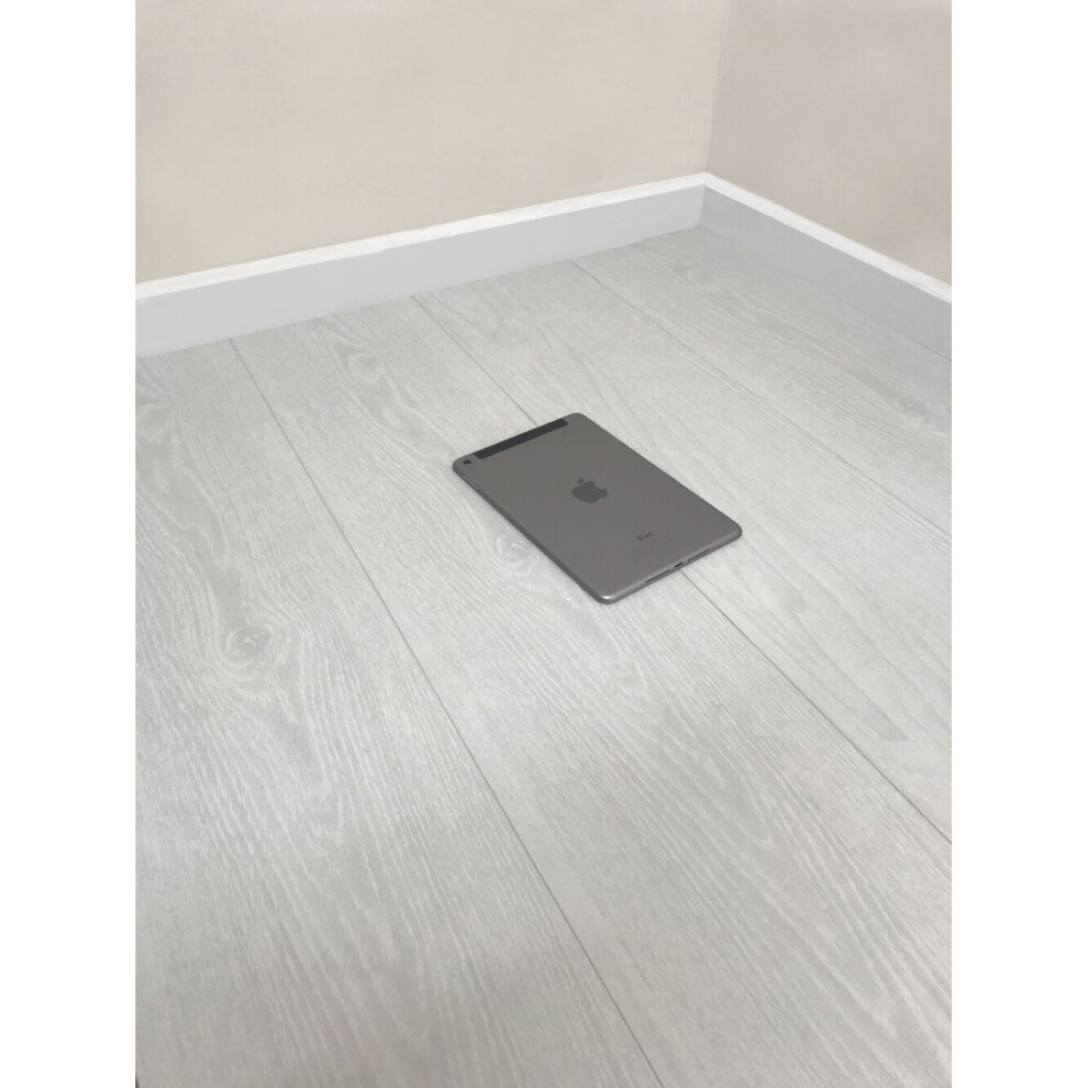 (Modern White) ROYALE 8mm Laminate Flooring - Technology To Help Prevent Stains & Impact - 1m2 Pack Size - Modern Flooring - Various Colours