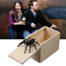 Halloween Spider in a Box Prank Toy Play Gag Joke Scare Fake Spider