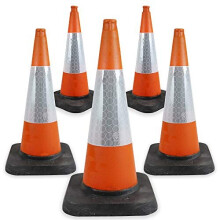 5 x 750mm Traffic Cones in Orange for Indoor and Outdoor Usage - Large Traffic Cones are Self Weighted and Made from 100% Recycled Materials in The UK