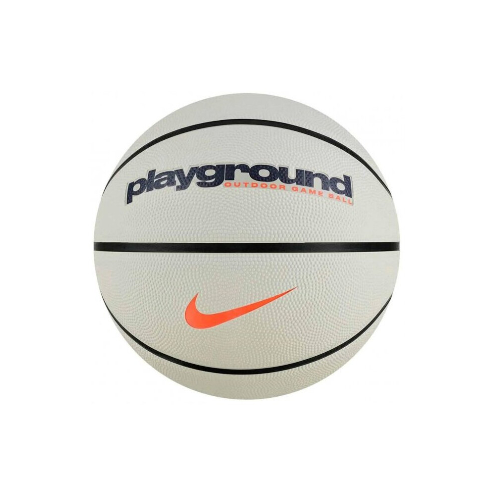 Nike Everyday Playground 8p Graphic / Bone / Basketball Size 7