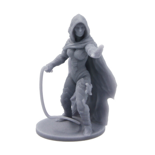 Female Warforged Rogue | 32mm Scale Miniature