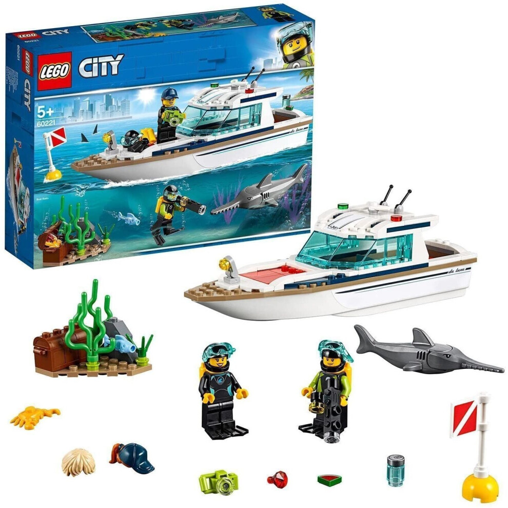 LEGO City Diving Yacht Set 60221