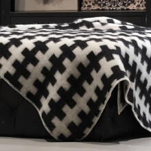 Black White Blanket Sofa Office Blanket Cross Pattern Air Conditioner Blanket