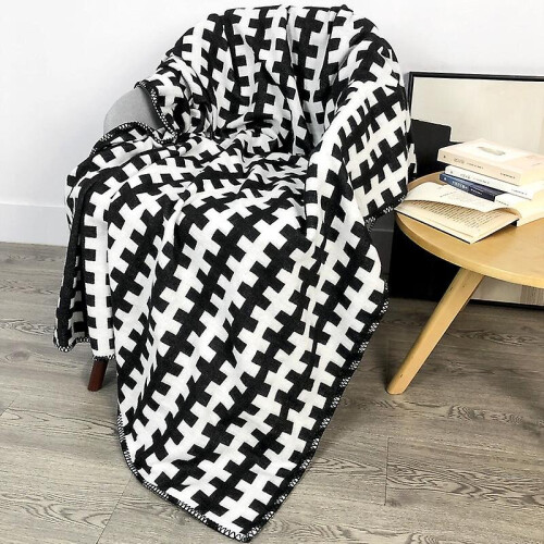 Black White Blanket Sofa Office Blanket Cross Pattern Air Conditioner Blanket 1