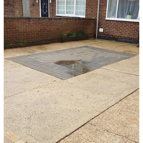 (5 Litres) Natural Stone Cleaner for Driveways, Patios & Paths 2