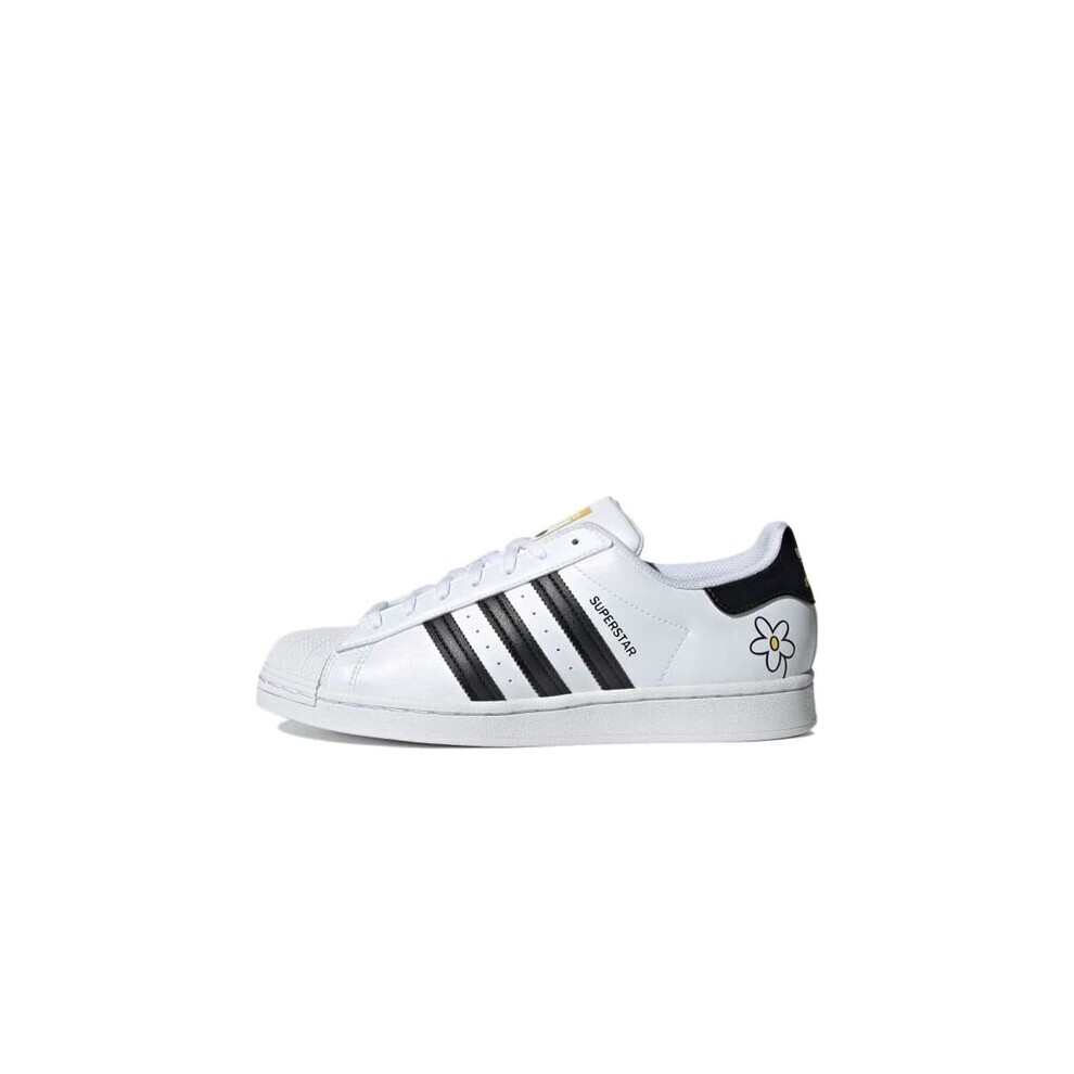 Adidas (Uk 9.5) Superstar Disney Mickey Mouse Trainers White
