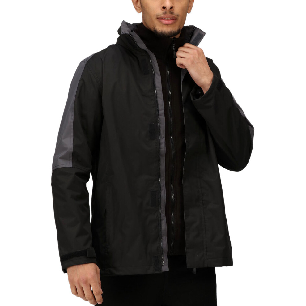 Regatta Professional Men's Defender Iii Waterproof 3 In 1 Jacket Black Seal Grey, Size: Xxl