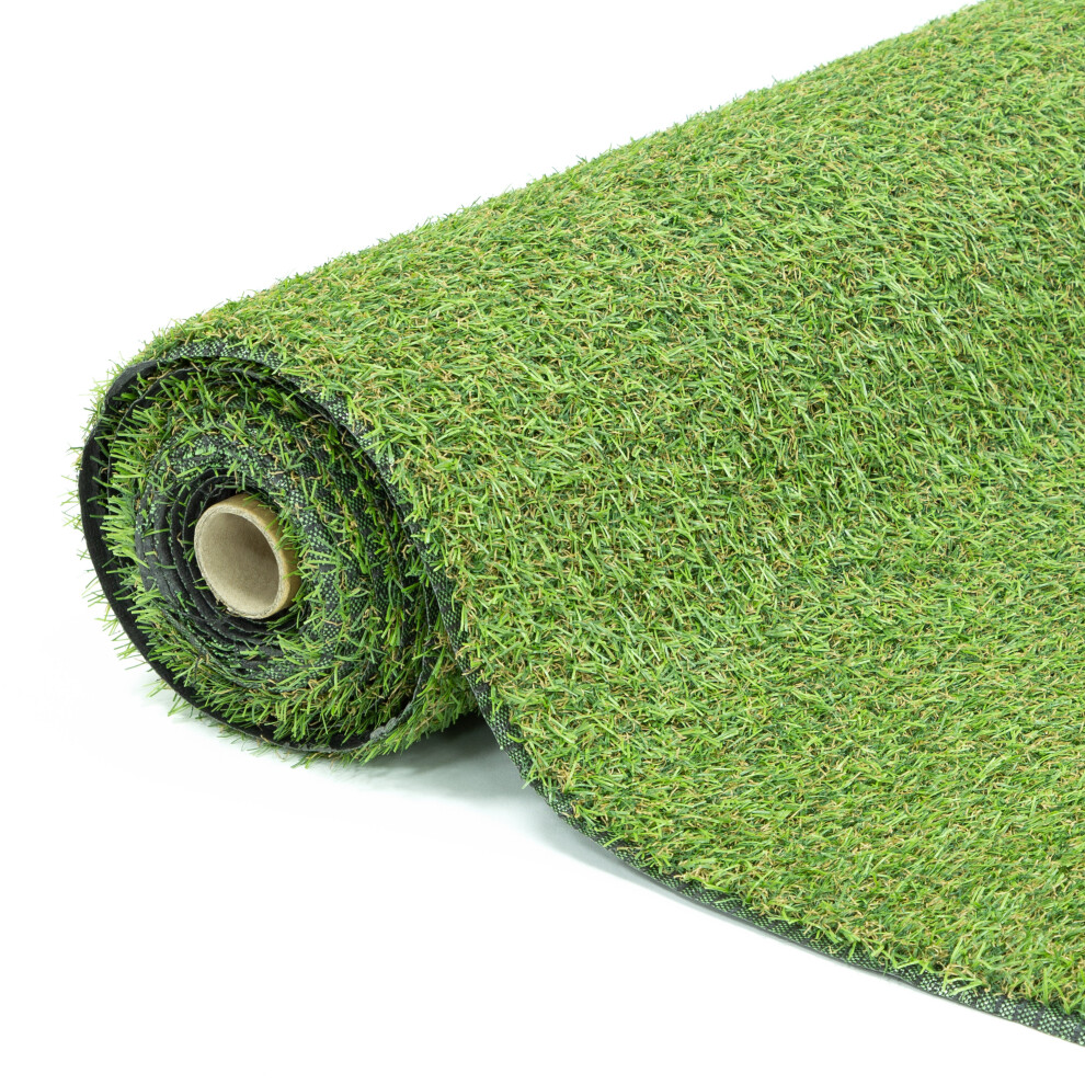 GardenKraft 26070 4m x 1m 15mm Pile High Artificial Grass / Light Green